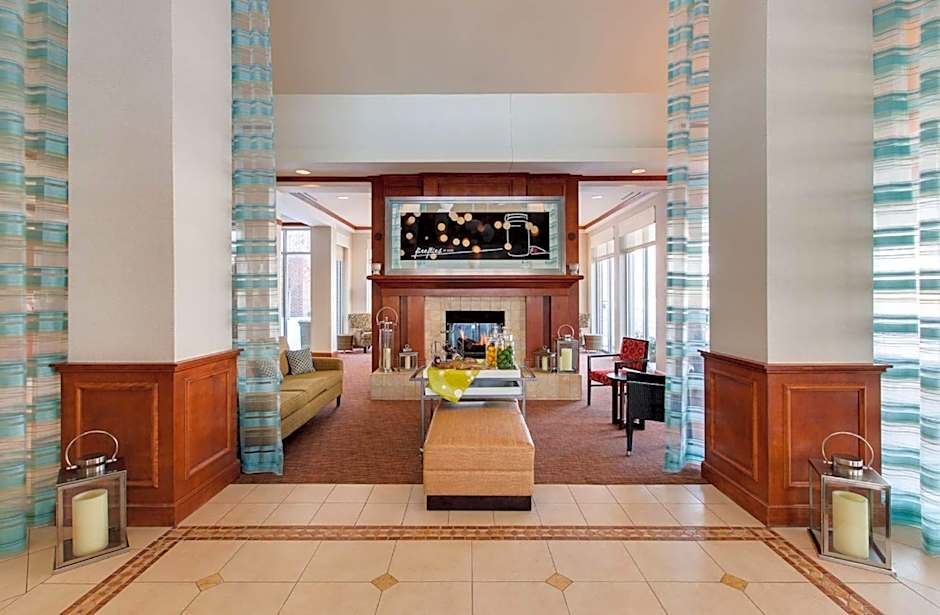 Hilton Garden Inn Naperville Warrenville