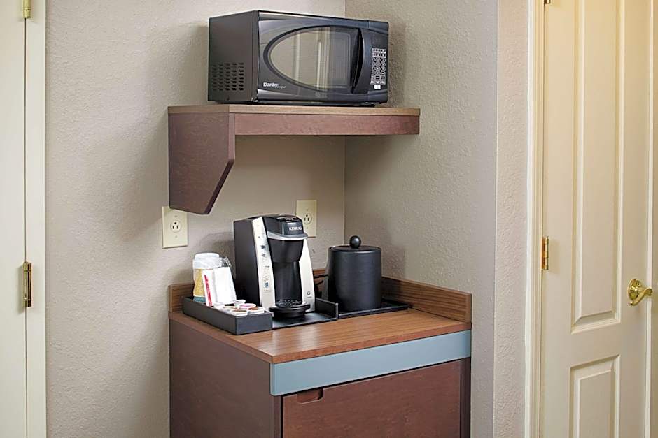 Hilton Garden Inn Westbury