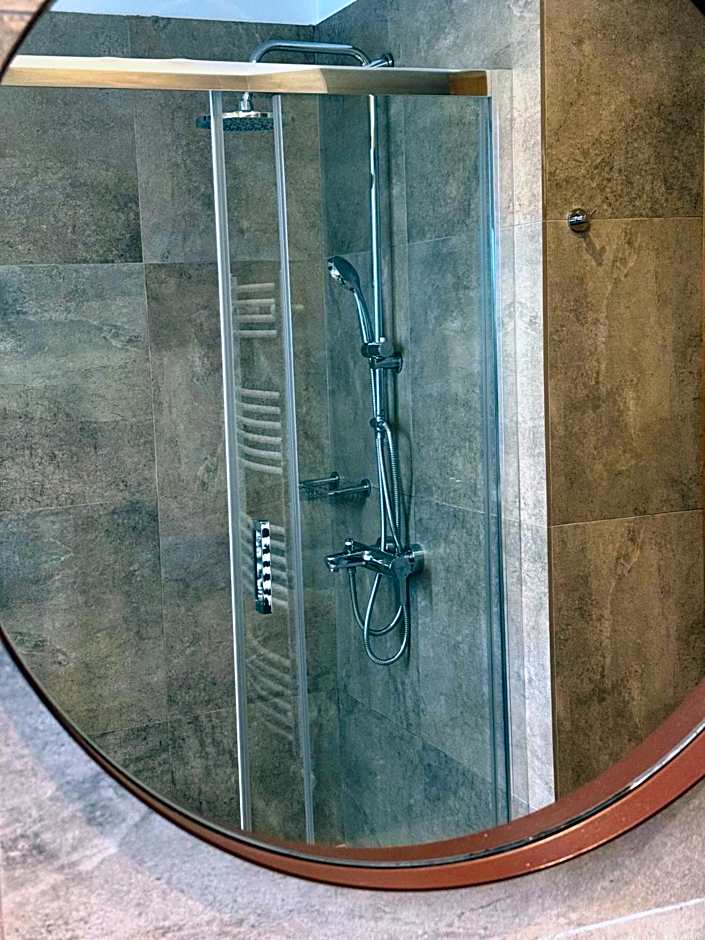 Voulis Best Global Home