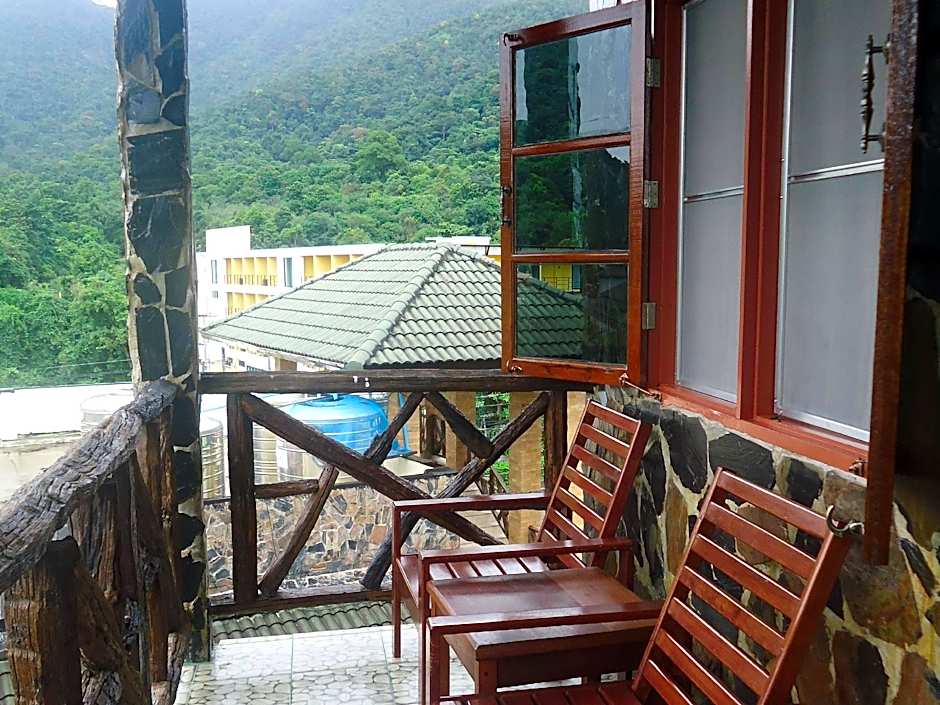 Koh Chang Hut Hotel