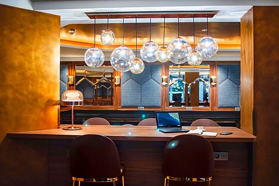 Hôtel Eiffel Blomet