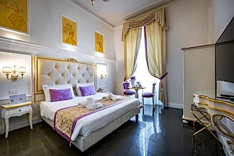 Superior Double or Twin Room with City View