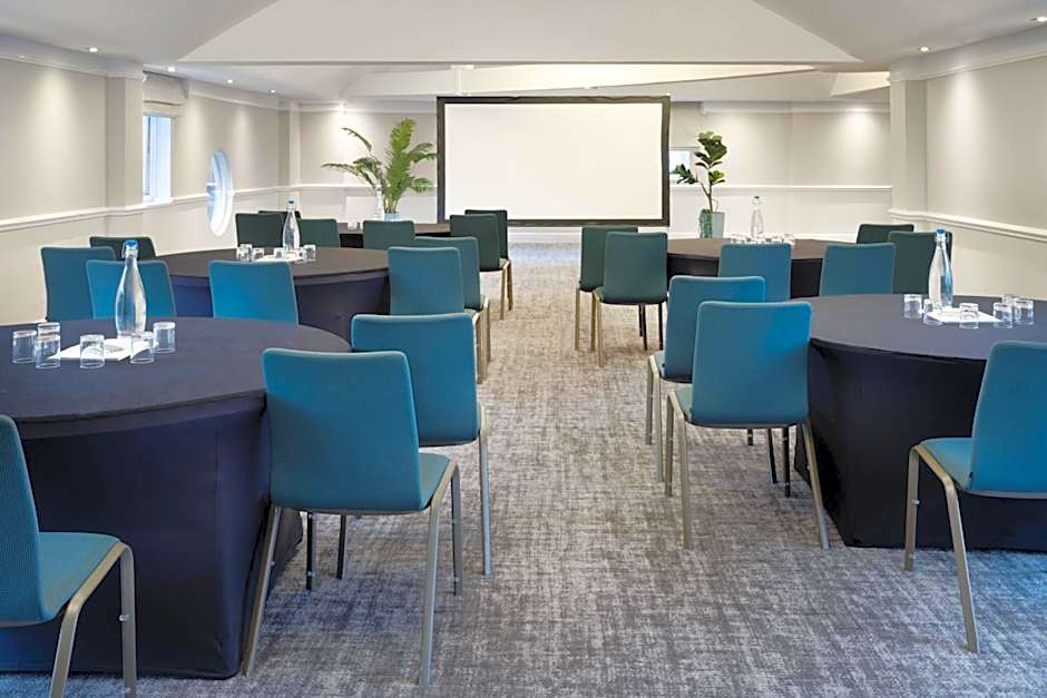 Delta Hotels by Marriott Manchester Airport