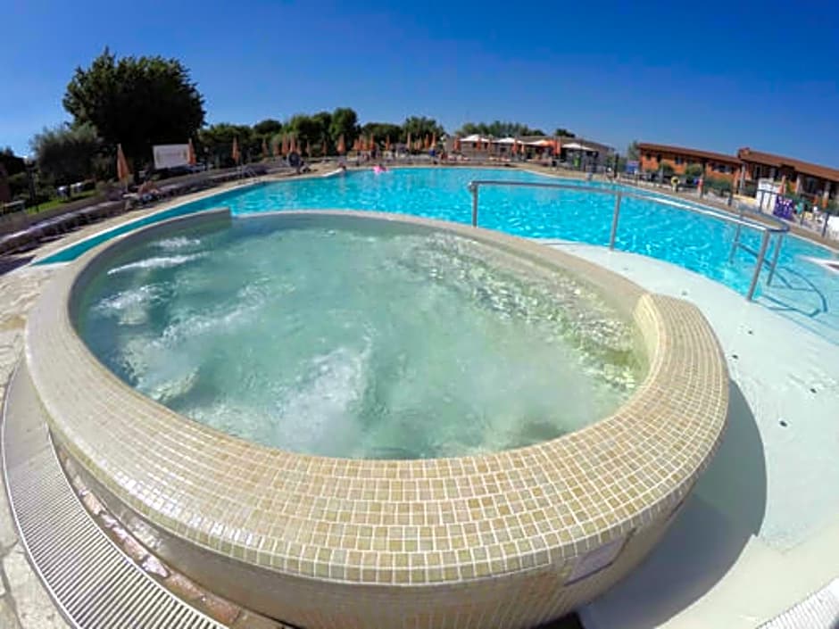 The Garda Village - Near Spiaggia Brema