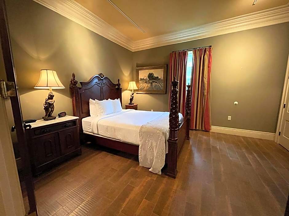 The Inn at Houmas House Plantation