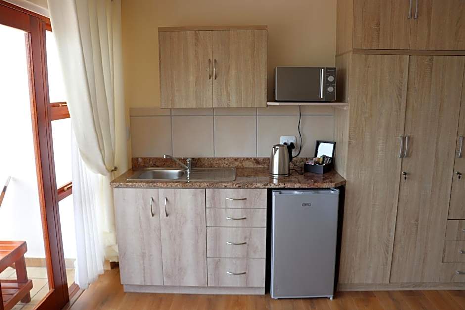 Aquamarine Guest House