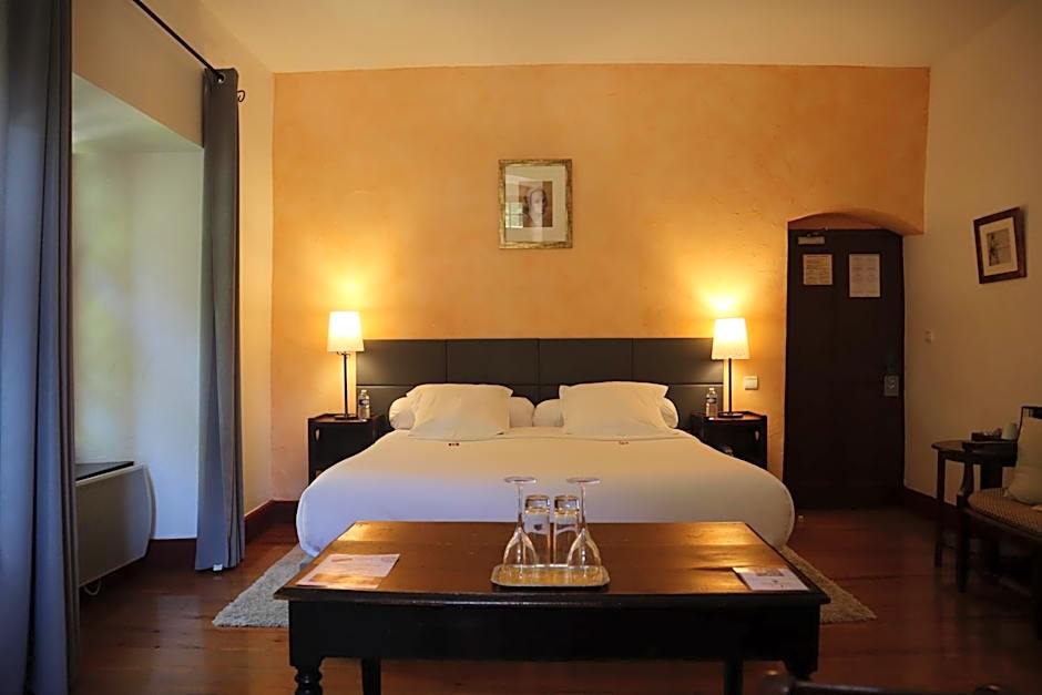 Château De La Caze Piscine & Spa - Ste Enimie