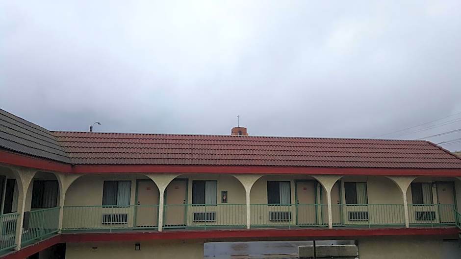 Flamingo Inn Long Beach