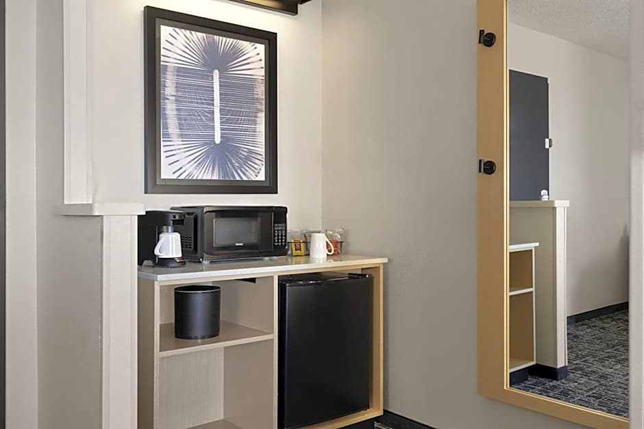 Hyatt Select Richmond/Chester