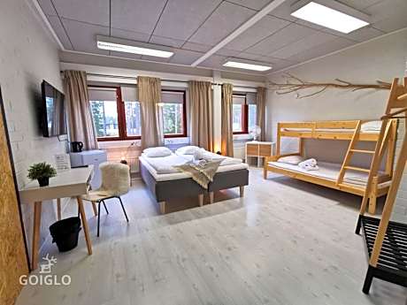 Quadruple Room with Shared Bathroom