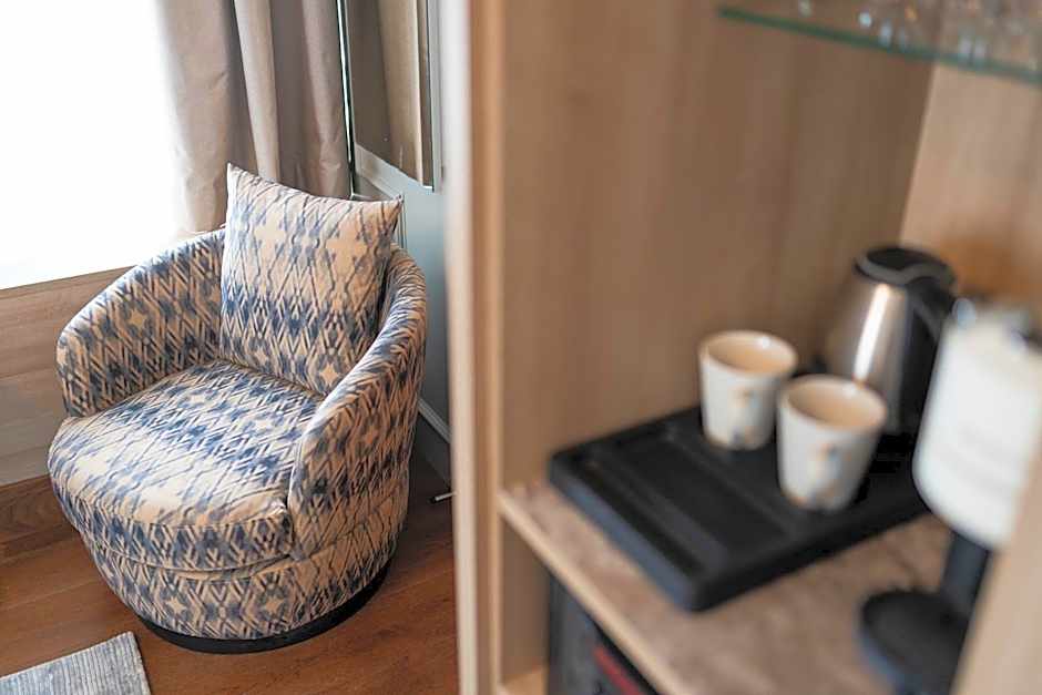 The Hyde - At Dunning's Bar