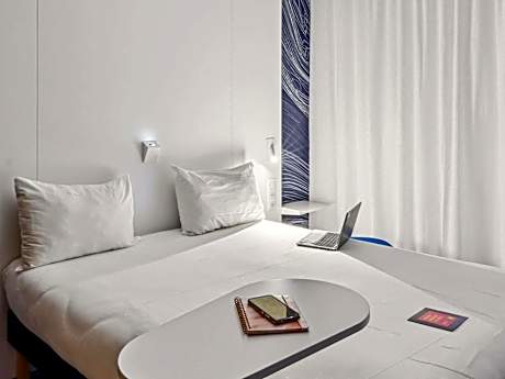 ibis Styles Paris Orly Tech Airport