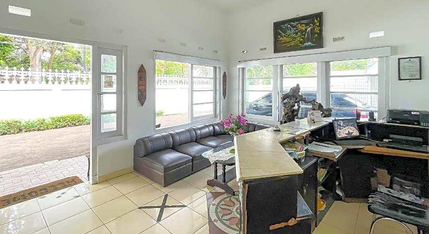 SPOT ON  1707 Hotel Mustika Widyasari