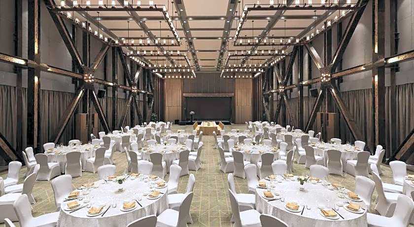 Novotel Shanghai Clover