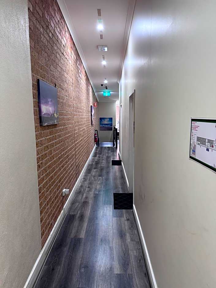 The Entrance Backpackers