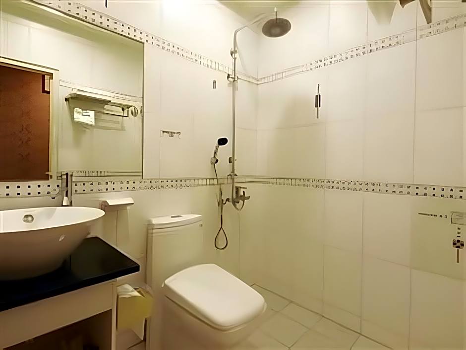 Ibiza Kenting Hotel II