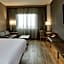 AC Hotel by Marriott Atlanta Airport Gateway