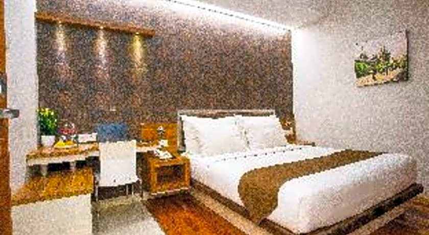 Life Hotel Sudirman Surabaya