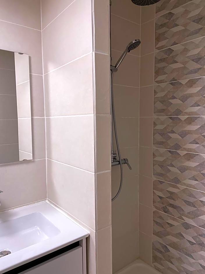 Hôtel et Appart 'hôtel Chez Gino ETAPLES-Le Touquet