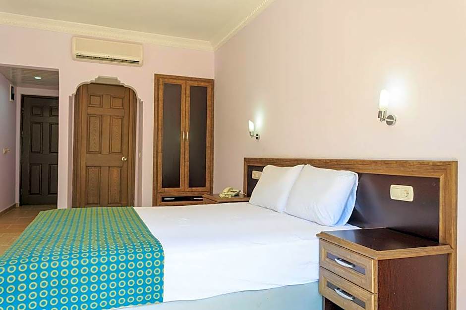 Flamingo Hotel and Spa