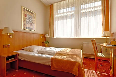 Double Room - Annex