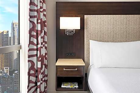 King Room with Partial View of Times Square