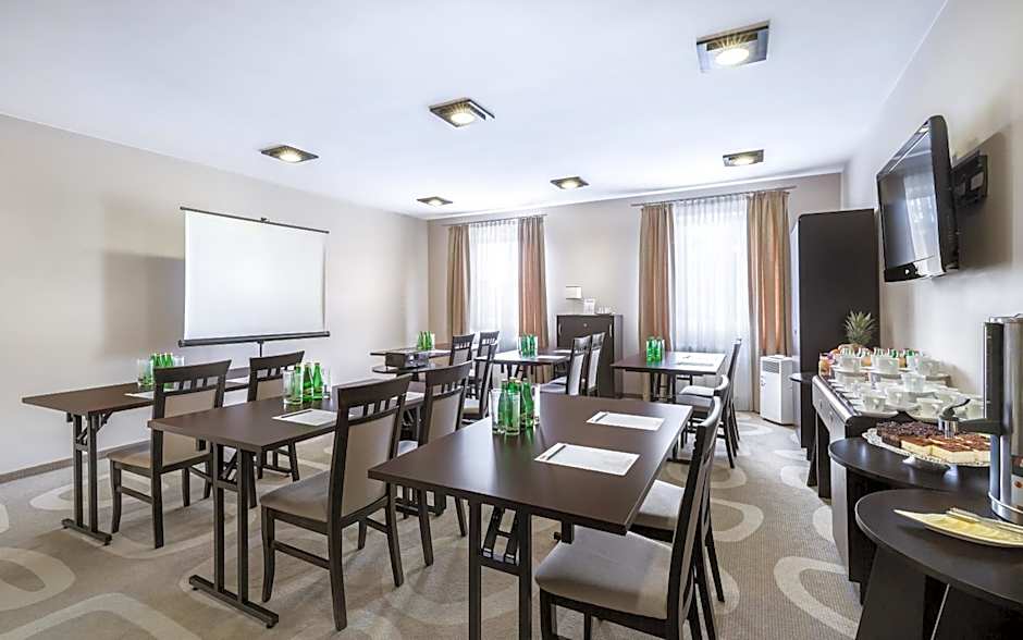 Hotel Picaro Zarska Wies Poludnie A4 kierunek Polska