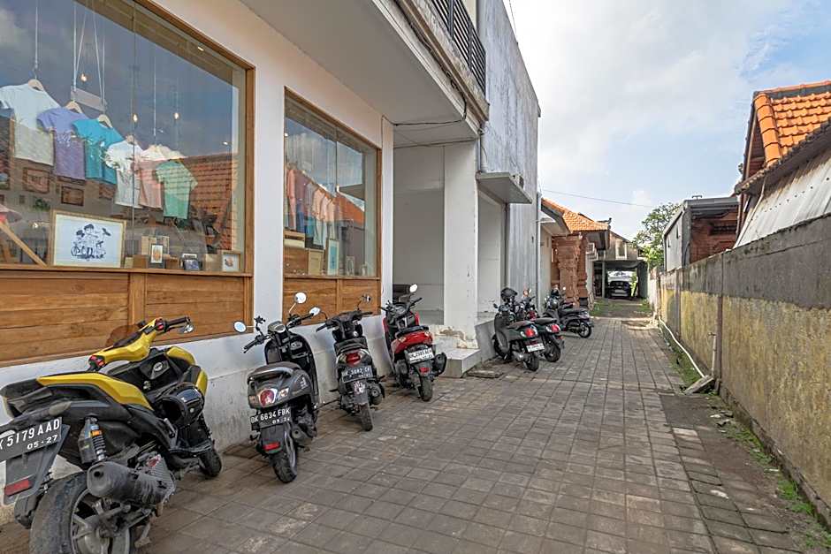 Azalea Homestay & Villa