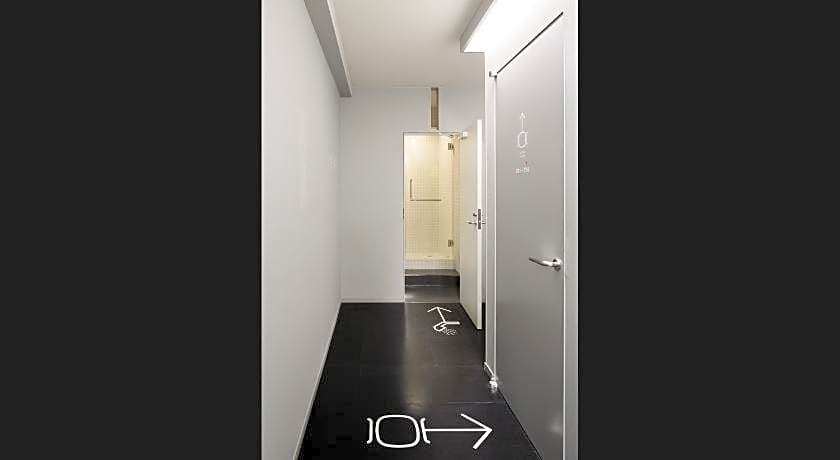 9h nine hours Narita Airport