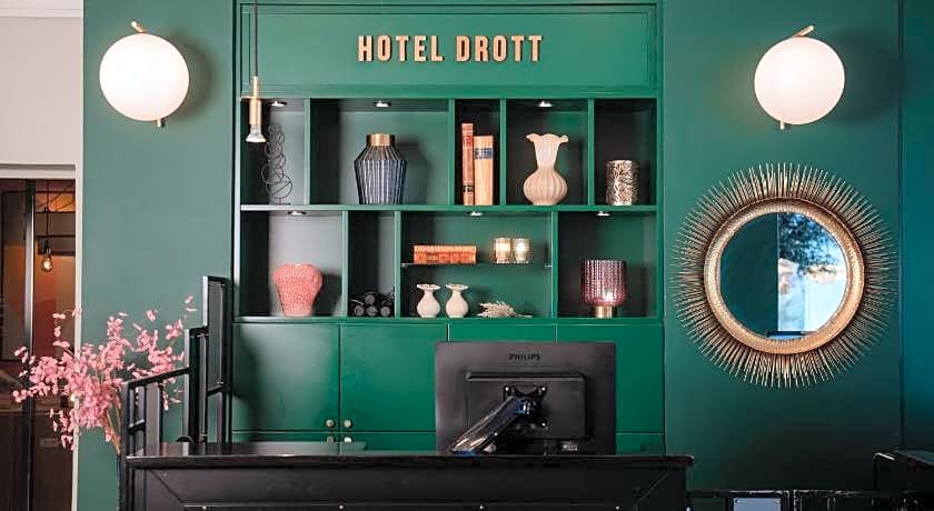 Home Hotel Drott