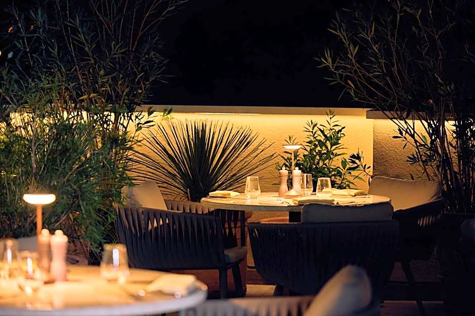 La Fleur Boutique Hotel