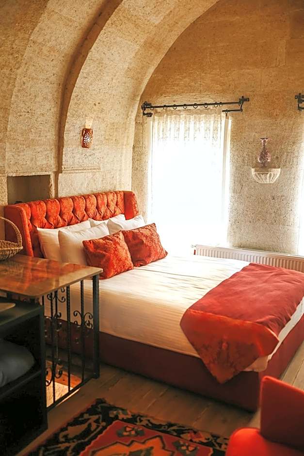 Elaa Cave Hotel
