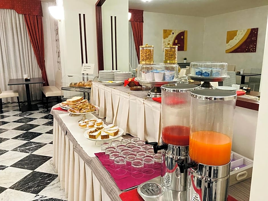 Hotel Master