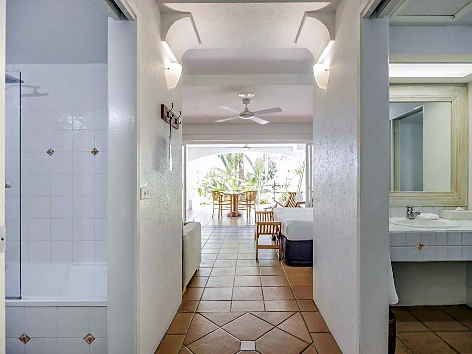 The Reef House Adults Retreat