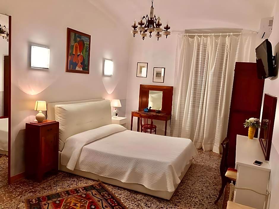 Biancagiulia Guest House