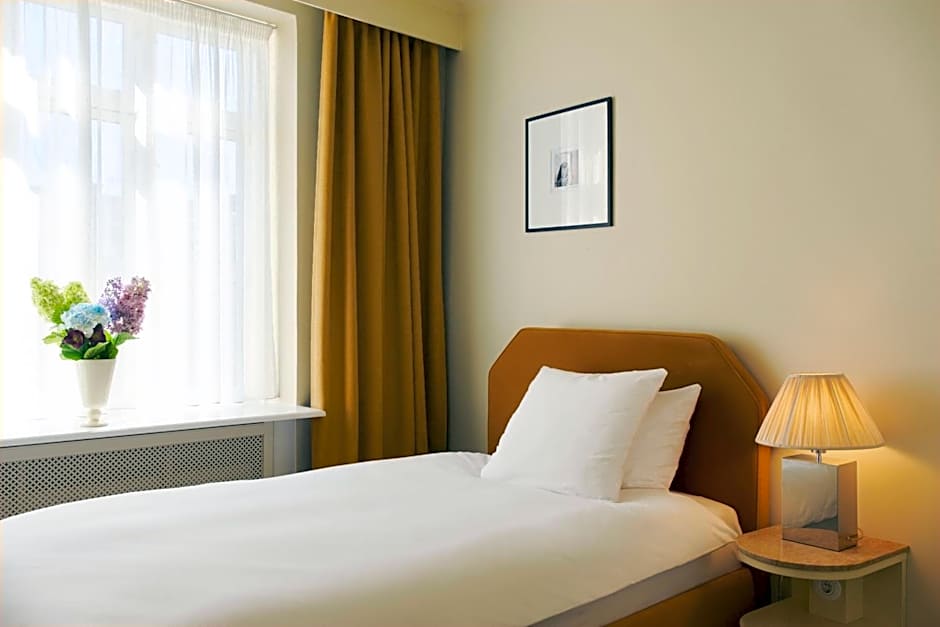 Coco Hotel