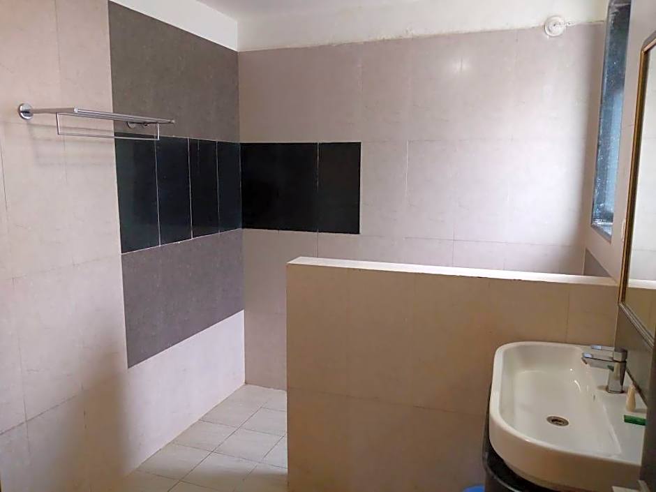 The Golden Suites & Spa Calangute Hotel