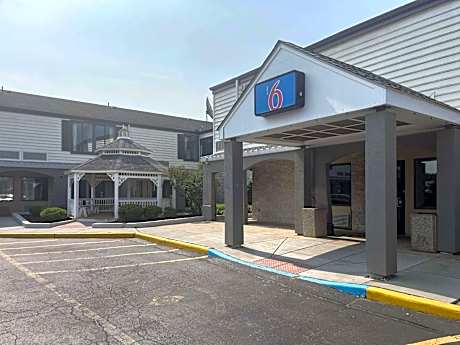 Motel 6-Newark, DE