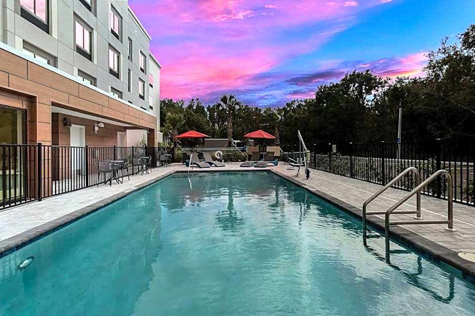 Hampton Inn By Hilton & Suites Ruskin I-75