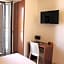 HOTEL ISLA PLANA