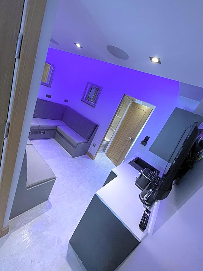 Belvedere Aparthotel - 83 Mount Pleasant