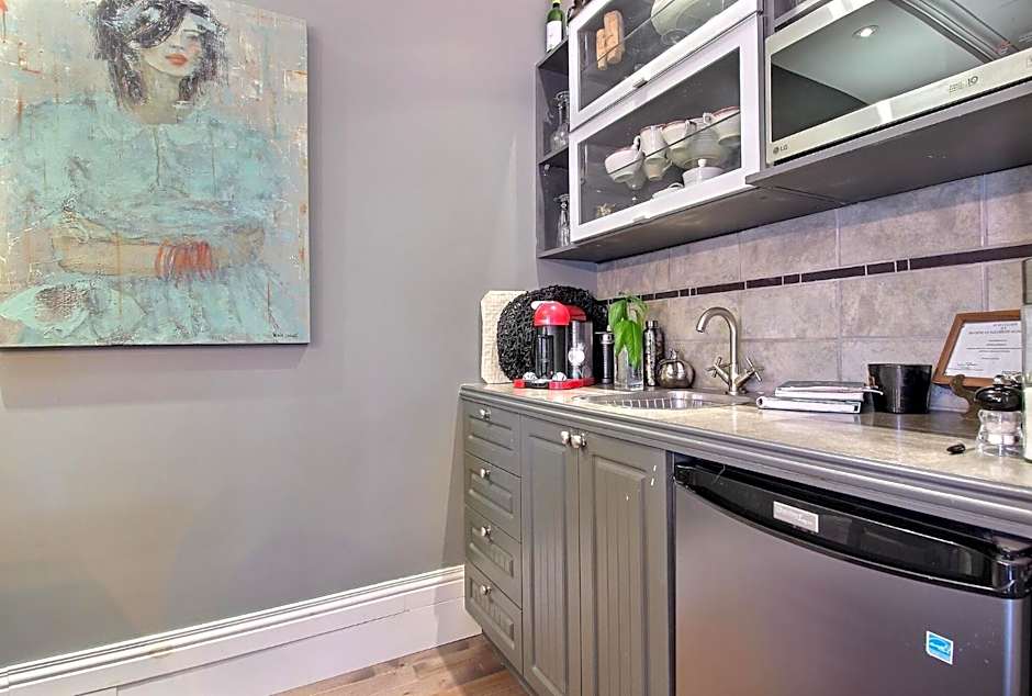 Au Vieux Presbytère De Saint-Léon