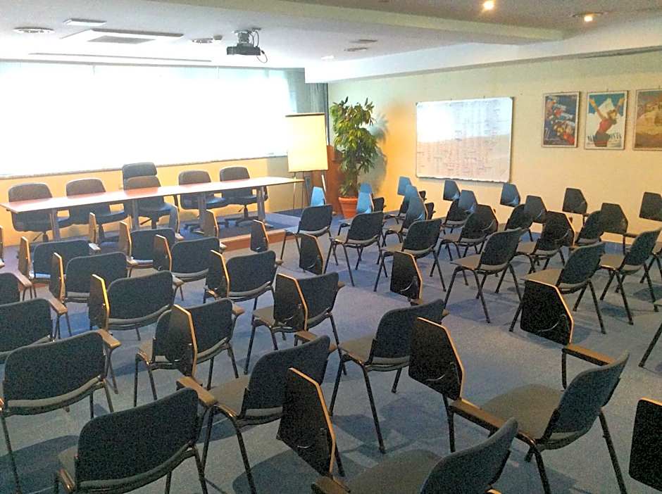 Hotel Express Aosta East