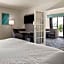 La Quinta Inn by Wyndham Omaha West