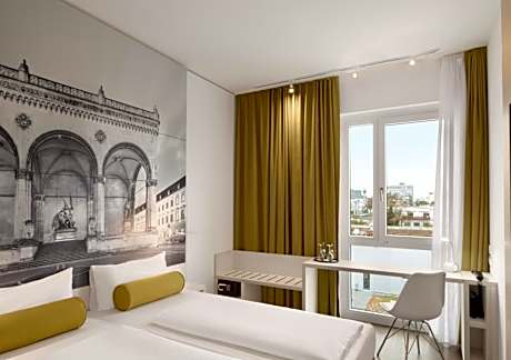 Super 8 Munich City North