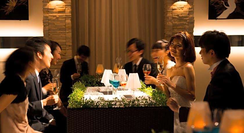 THE SCREEN - Boutique & Luxury Design Collection -