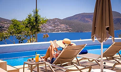Kalkan Saray Suites Hotel