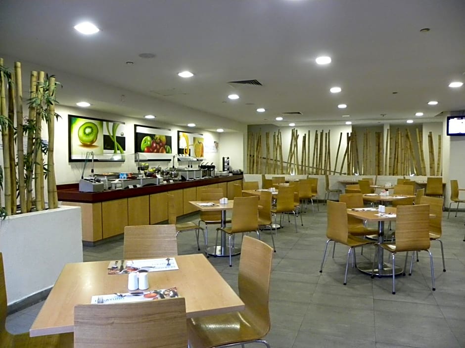 Holiday Inn Express Guadalajara Expo By IHG