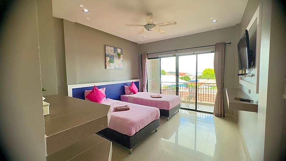 Bee Orchid Pool Villa