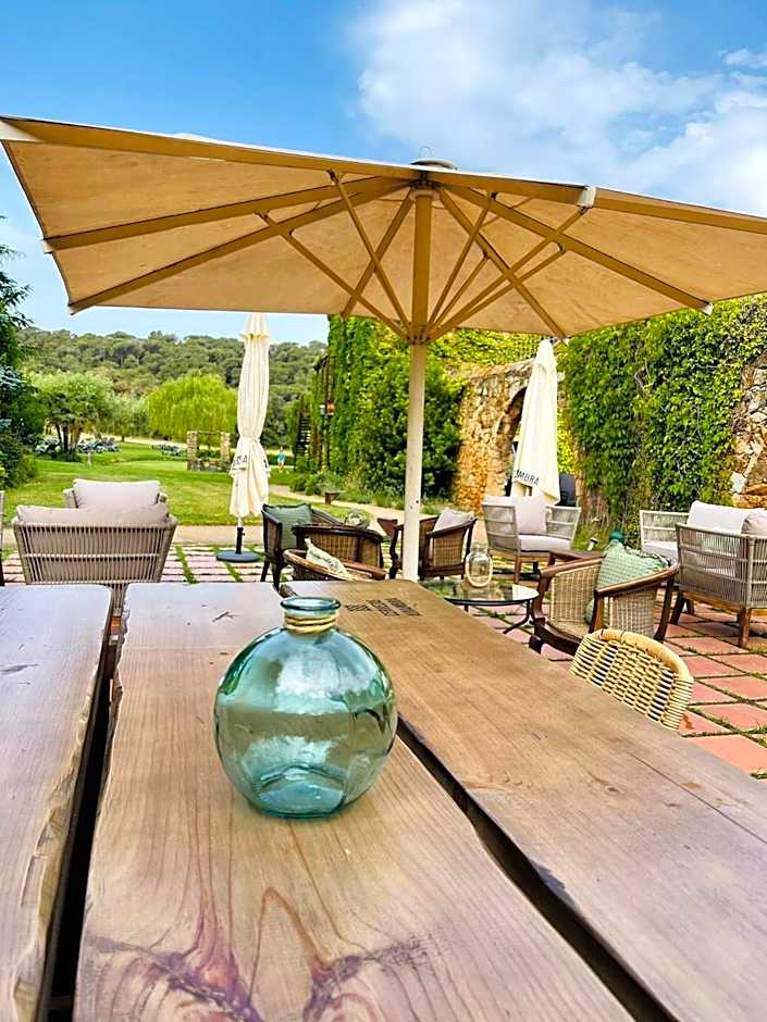 Mas Salvi Country Boutique Hotel